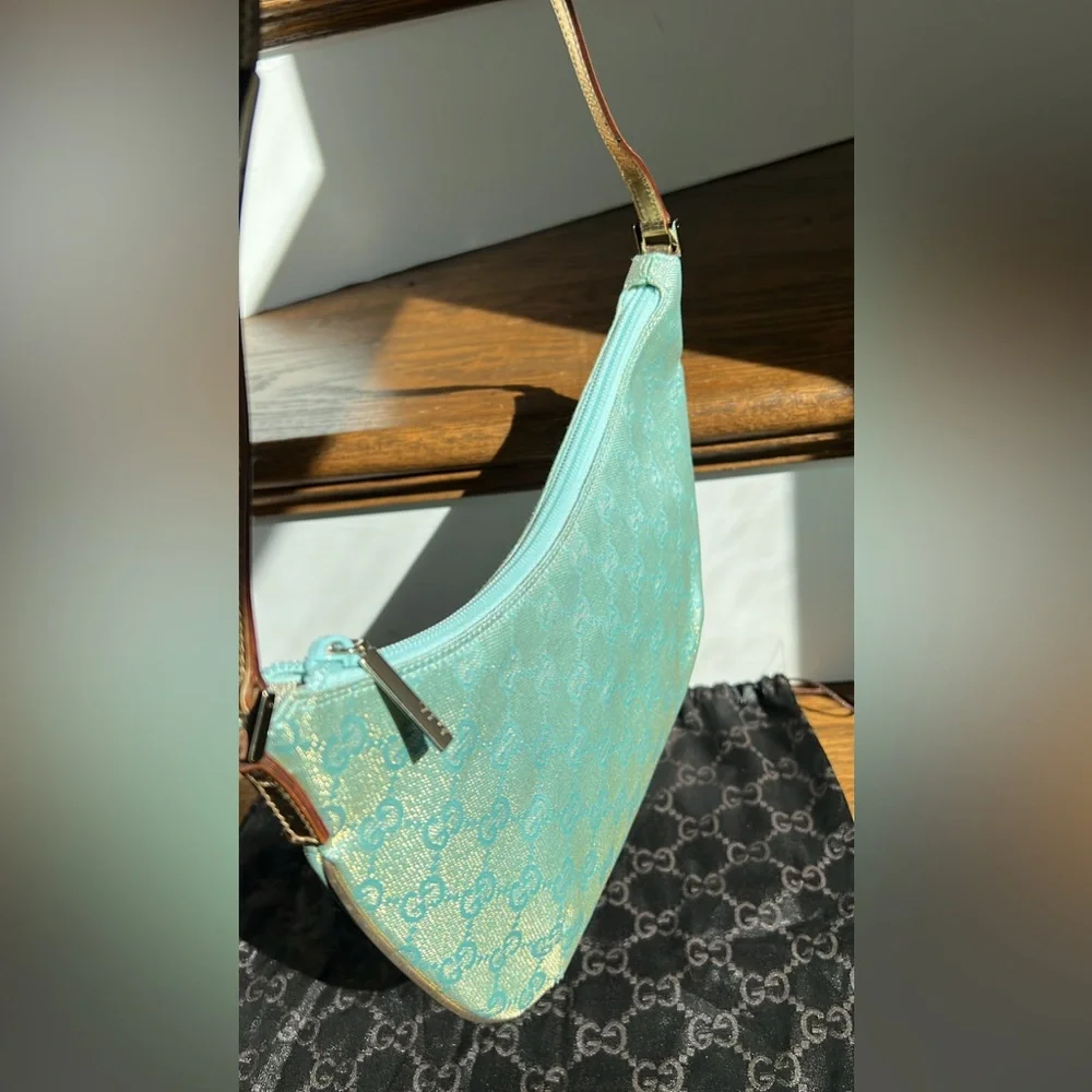 Auth🩵Vintage Gucci Shoulder Bag. Tiffany blue - Picture 7 of 8